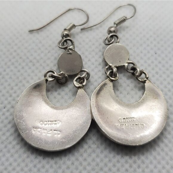 Alpaca Mexico Black & Abalone Shell Floral Dangling Earrings - Picture 6 of 6